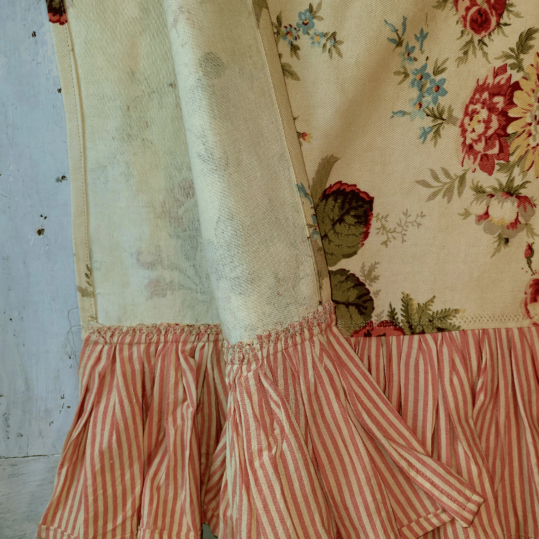 Ralph Lauren Floral Runner with Striped Ruffles